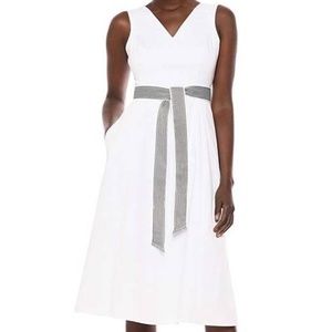 Calvin Klein Dress White Cotton Sleeveless Midi Pockets Deep V Size 10